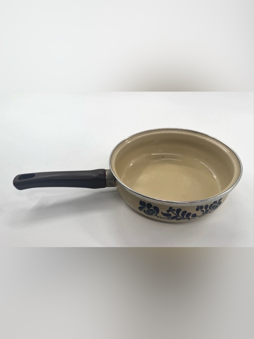 Vintage Pfaltzgraff Folk Art Pan Enamel 8" Skillet Metal Porcelain GHC USA Made